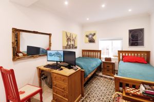Photo 9- click for photo gallery